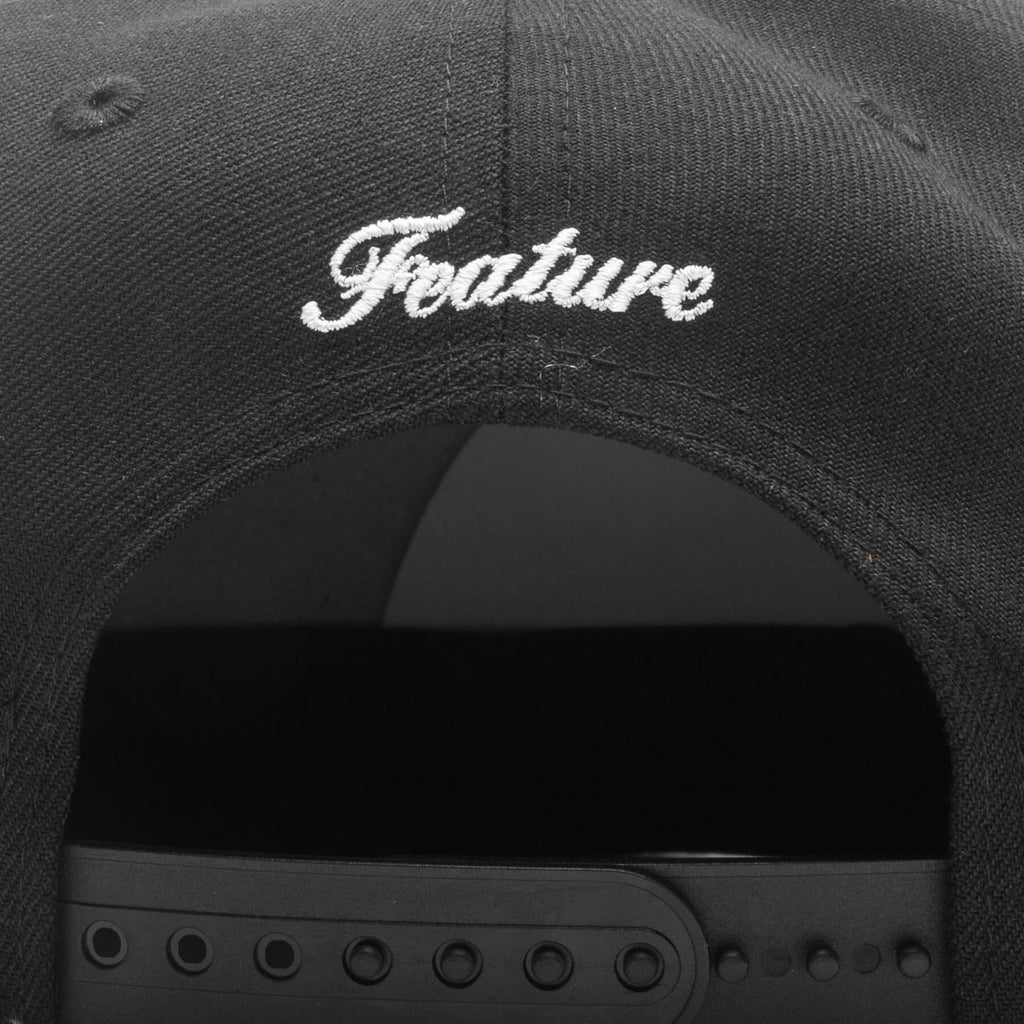 Old English F Snapback Hat w/ Pin - Black