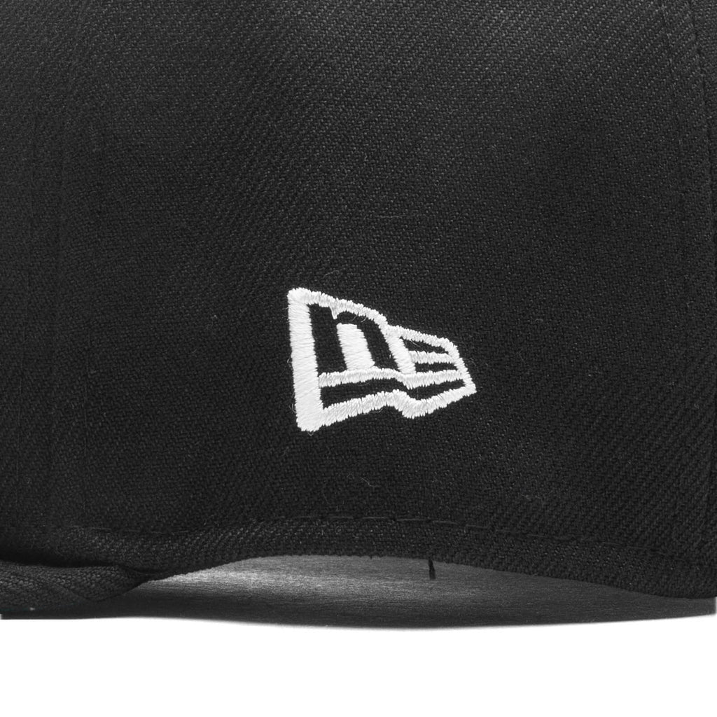Old English F Snapback Hat w/ Pin - Black