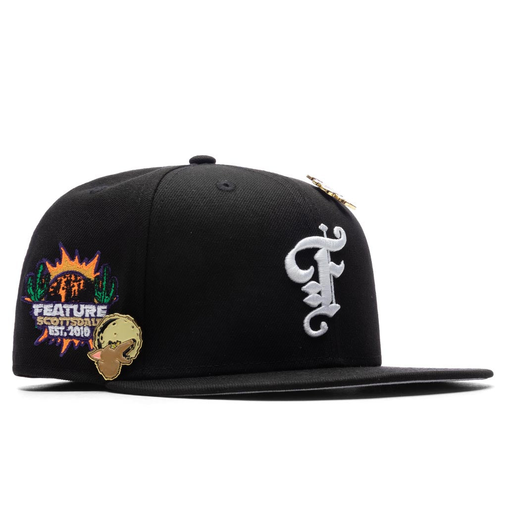Old English Scottsdale Fitted - Black/Snow Grey
