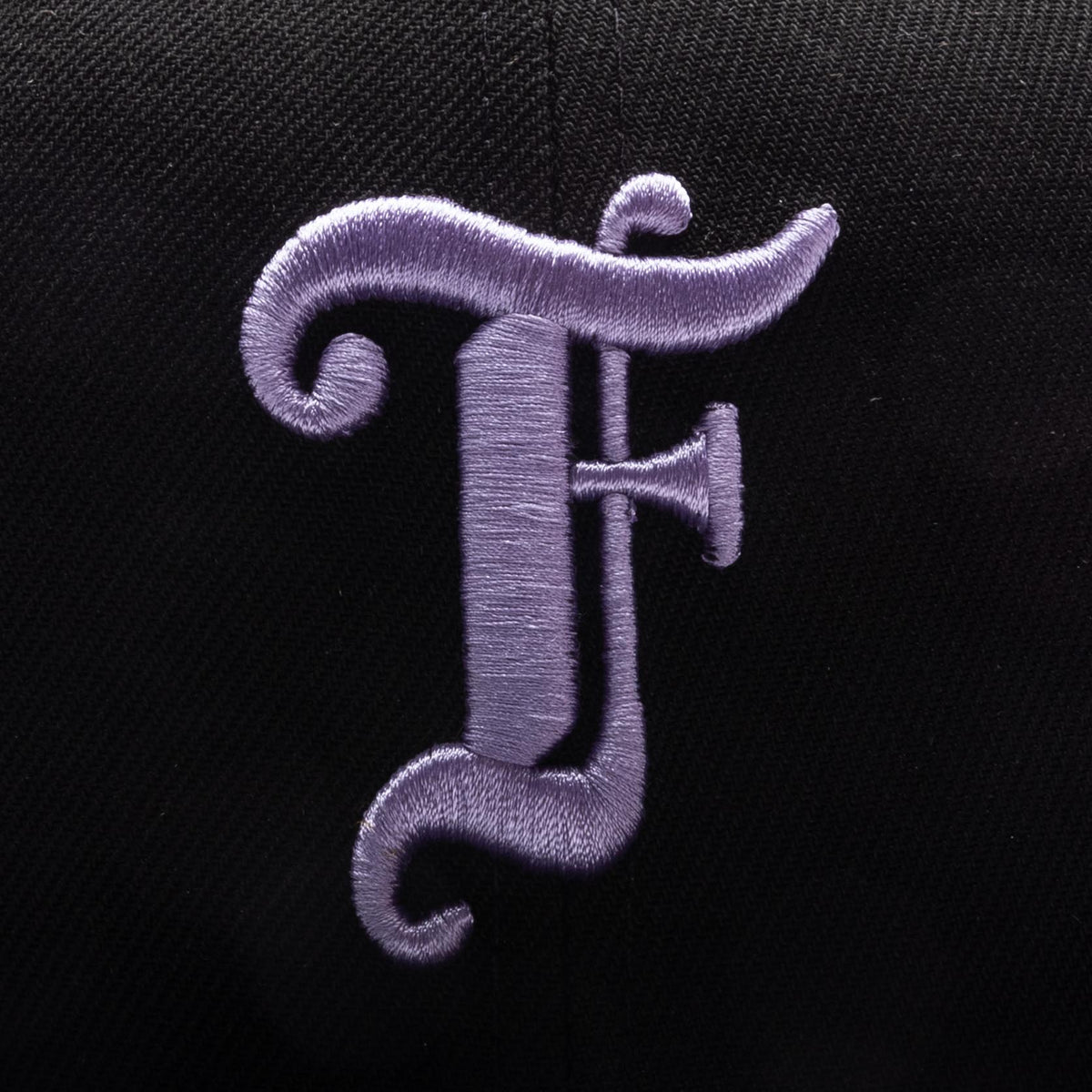 Old English Scottsdale Snapback - Black/Purple