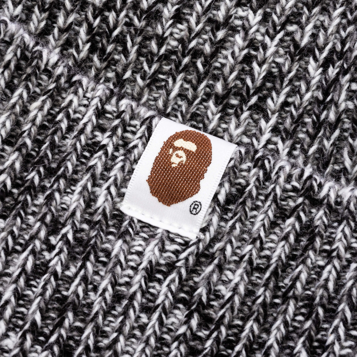 Gradient Knit Cap - Black