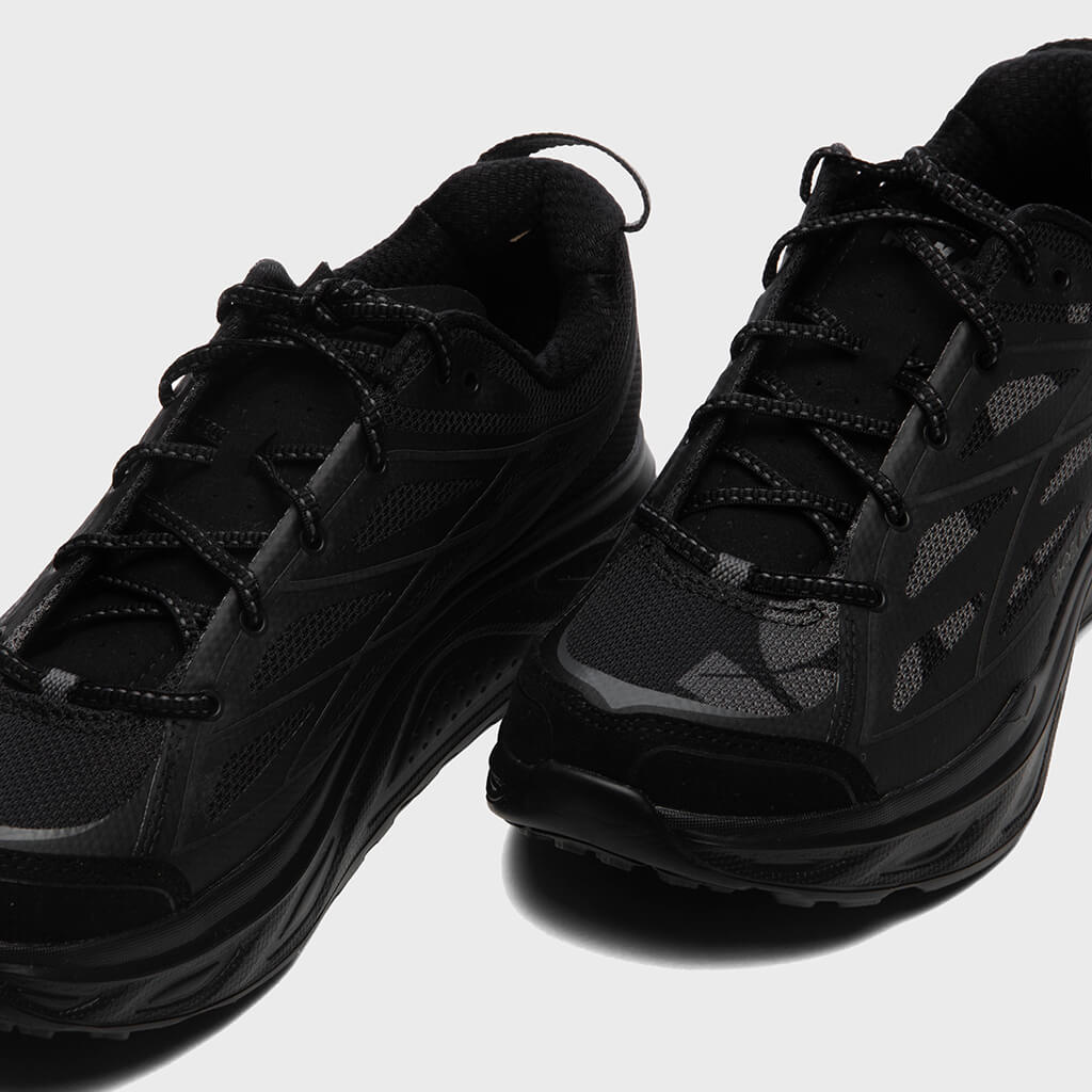 Huaka Pro - Black/Black