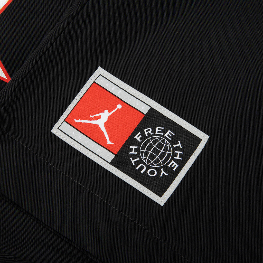 Short - Black/Light Crimson