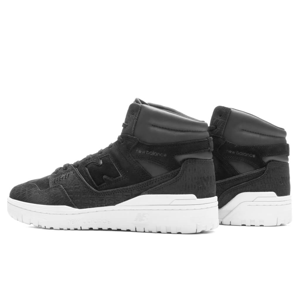 650 - Black/White