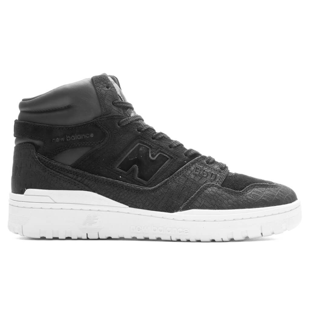 650 - Black/White