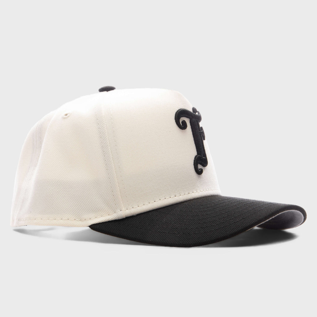 Kids 9FORTY A-Frame Snapback Old English F - Chalk White