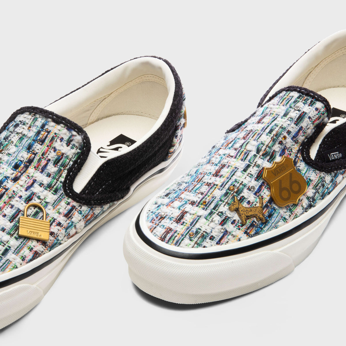 Premium LX Classic Slip-On 98 Cardigan - Black/White