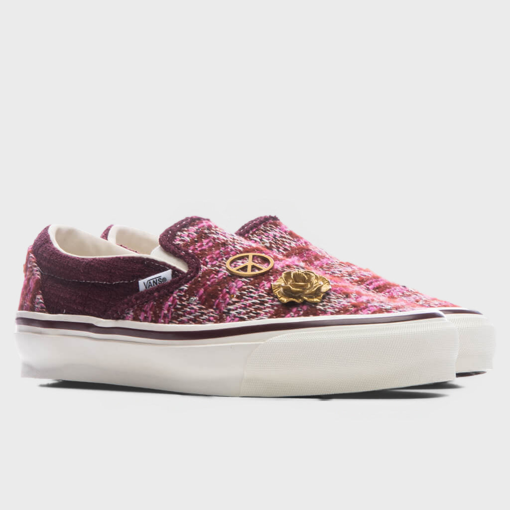Premium LX Classic Slip-On 98 Cardigan - Brown/Pink