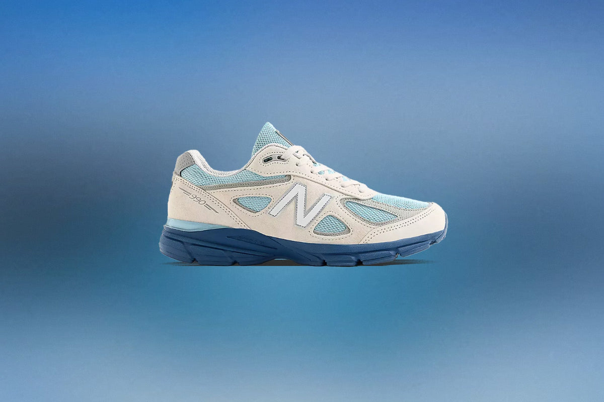 Made in USA 990v4 - Moonbeam/Cloud Blue/Magic Blue