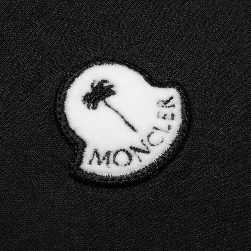 Bear Motif T-Shirt - Black