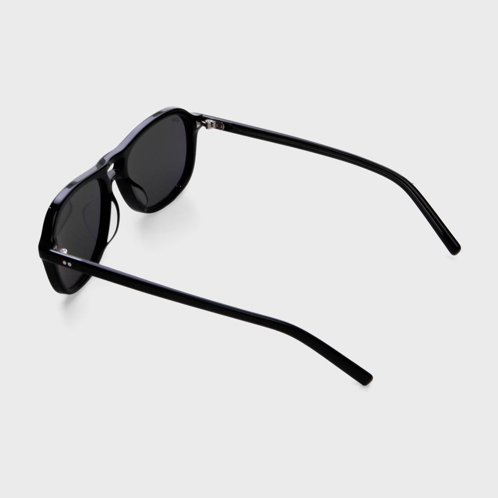 Myca - Black/Black
