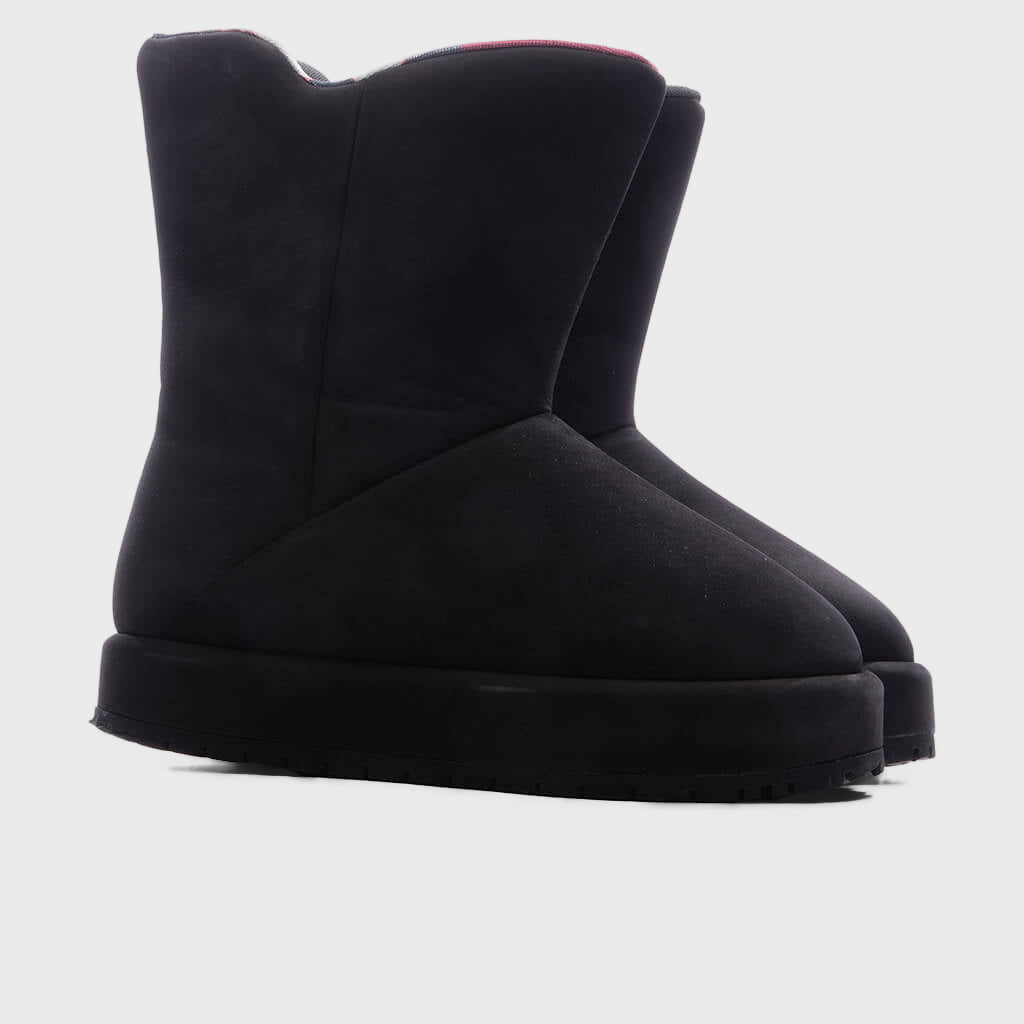 Neve Nabuk Boot - Black