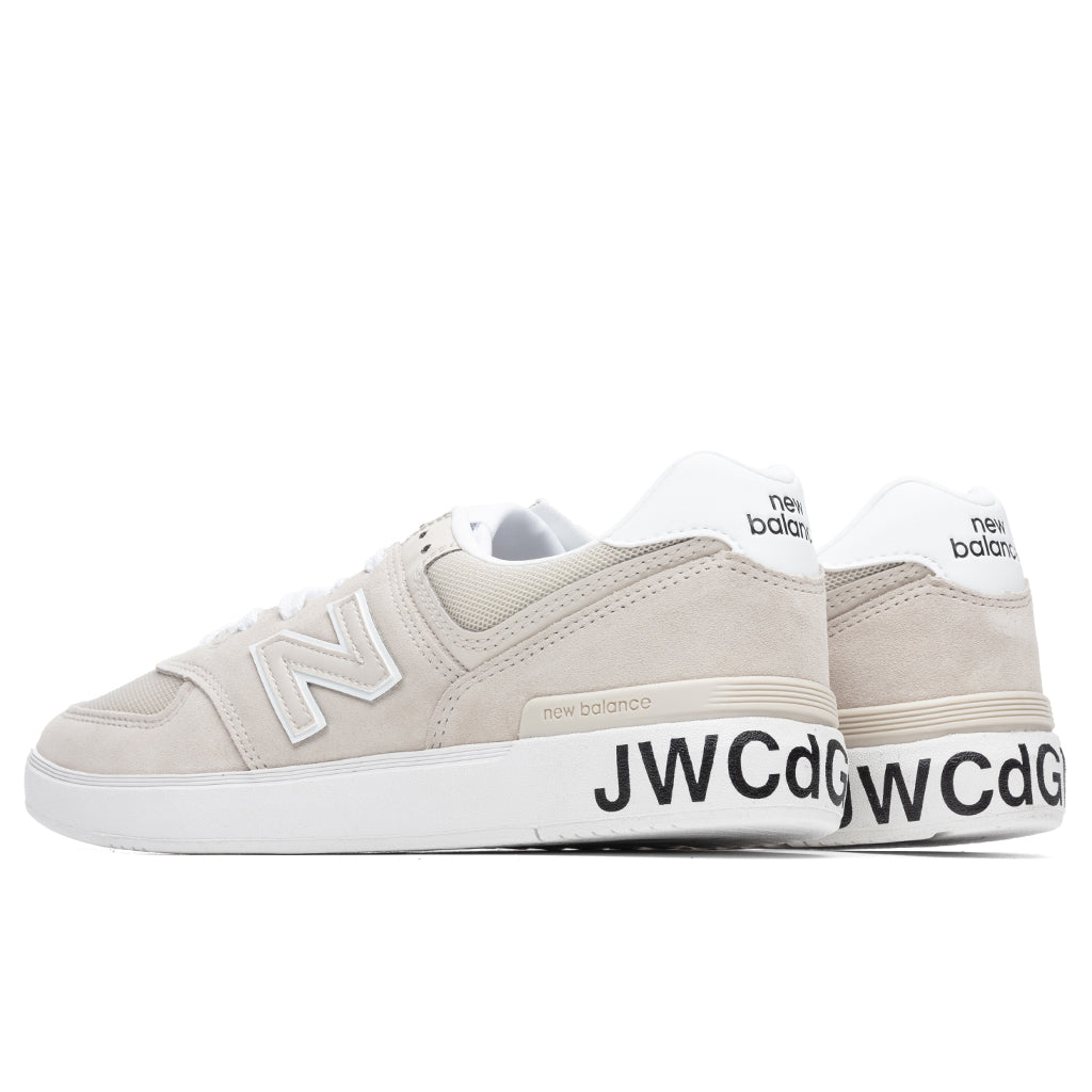 574 EYB - Beige