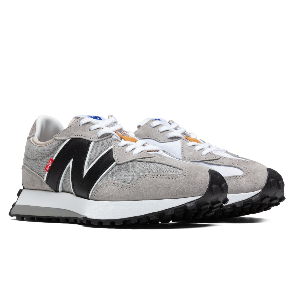 New Balance x Levis 327 - Grey