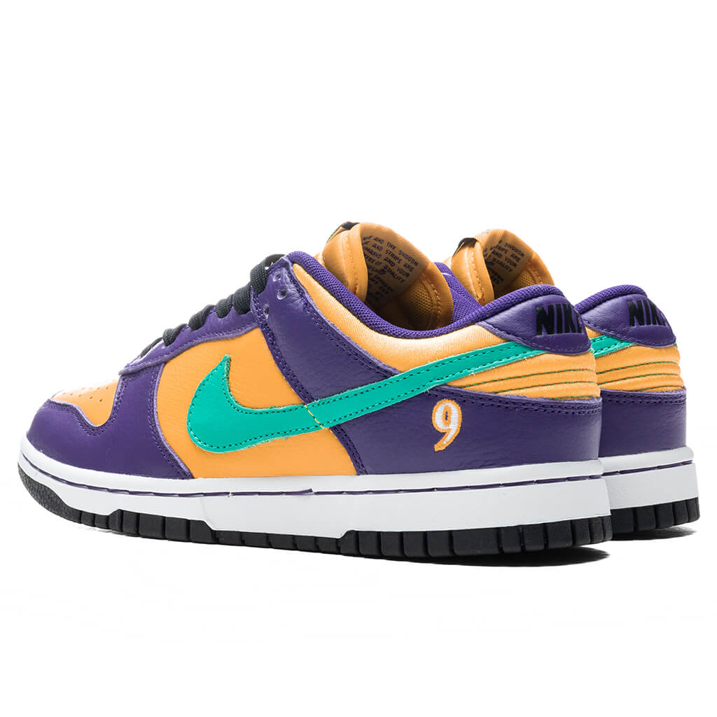 Dunk Low Women's - Court Purple/Clear Emerald