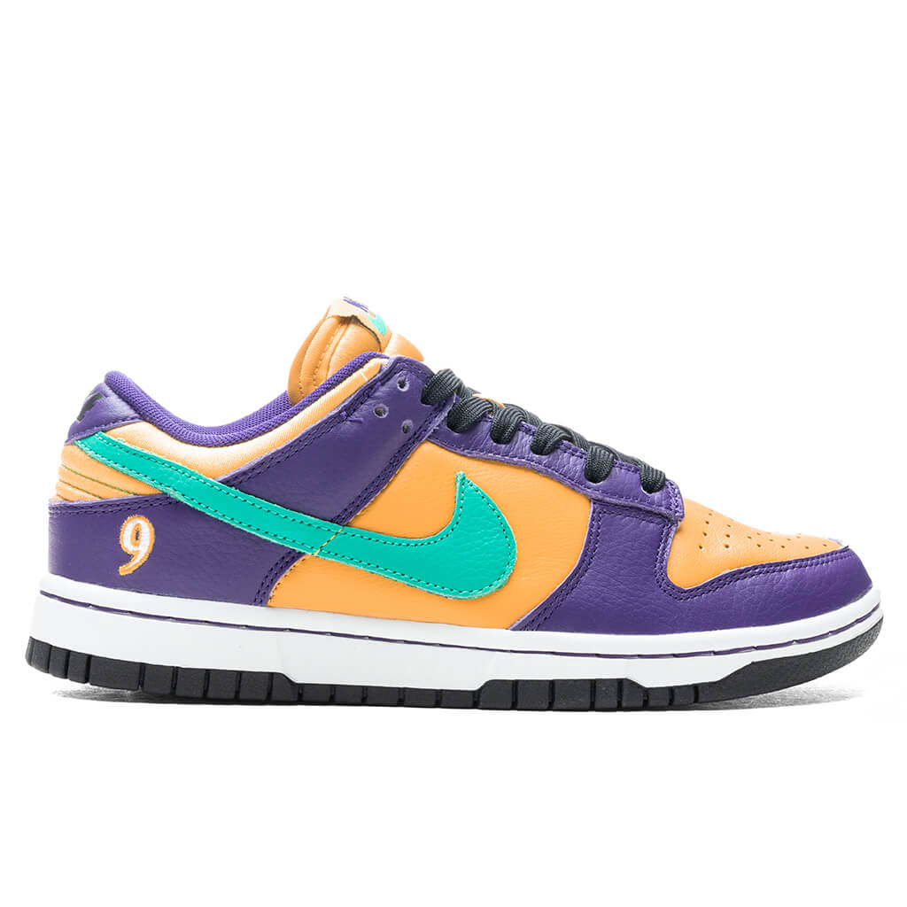 Dunk Low Women's - Court Purple/Clear Emerald