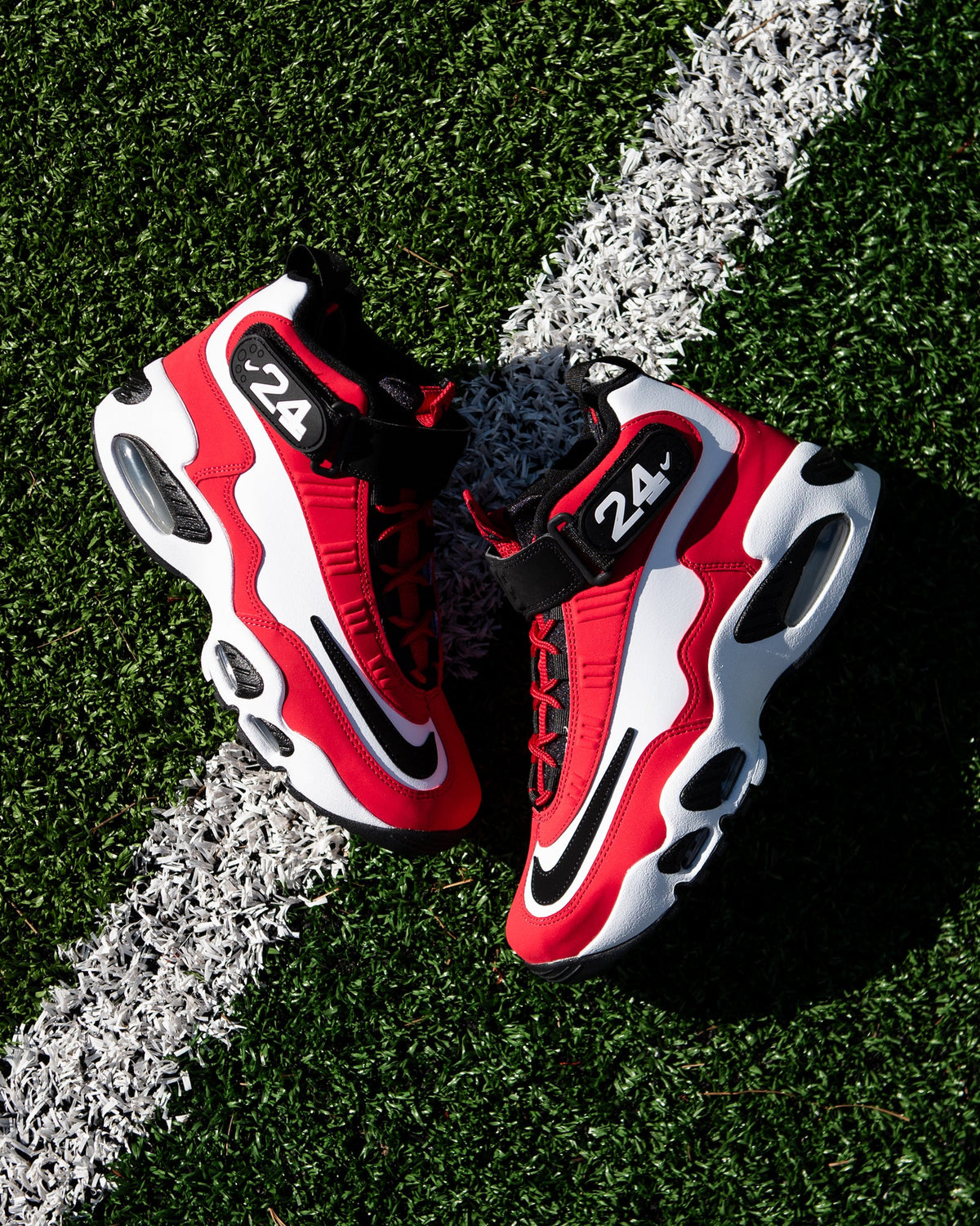 Nike Air Griffey Max 1 'Cincinnati Reds' - White/Varsity Red