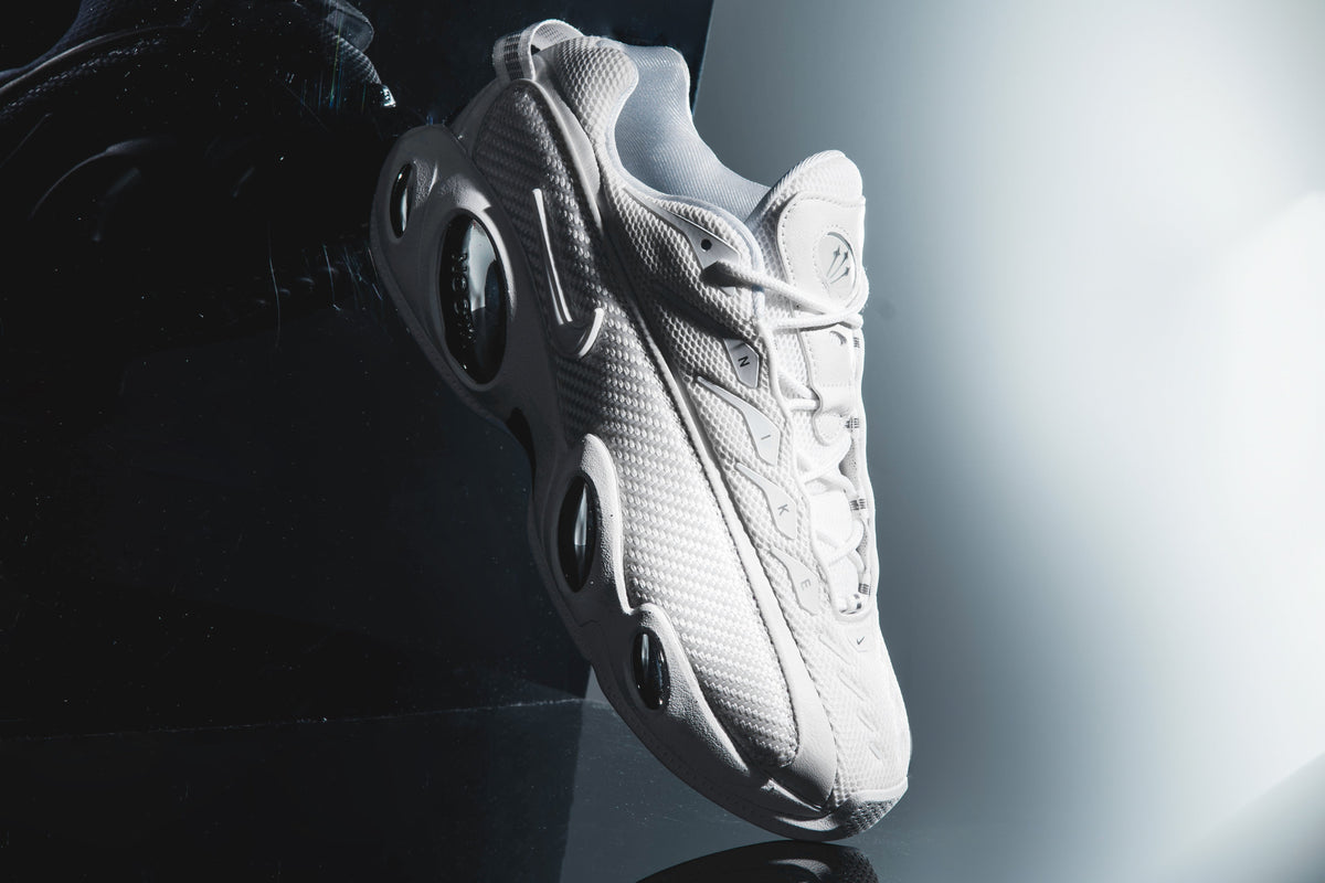 Glide - White/Chrome/University Gold