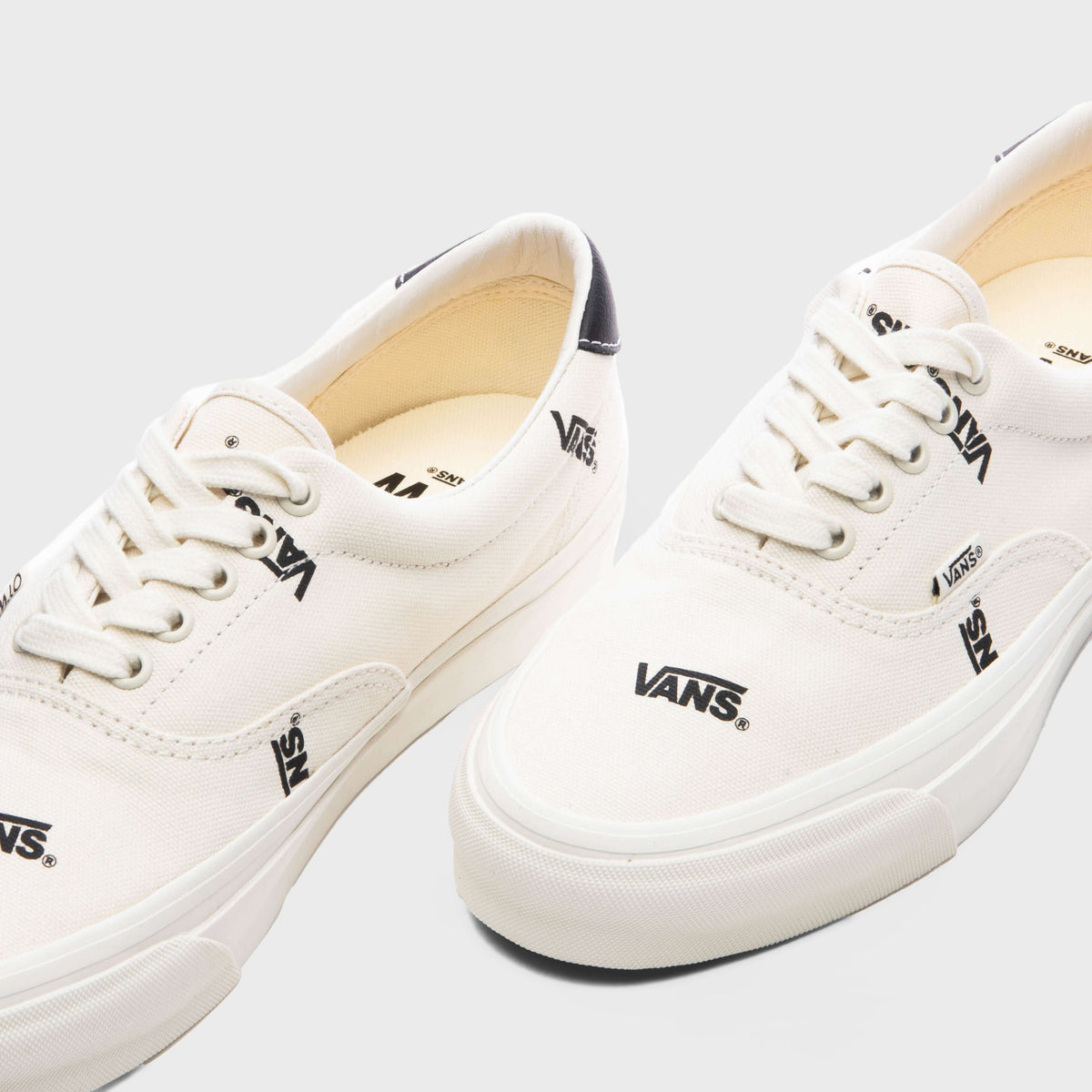 OTW Premium Era 59 Vans Logo - Marshmallow