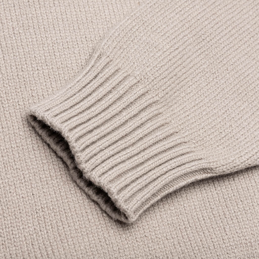 OW Logo Allover Knit Crew - Abbey Stone