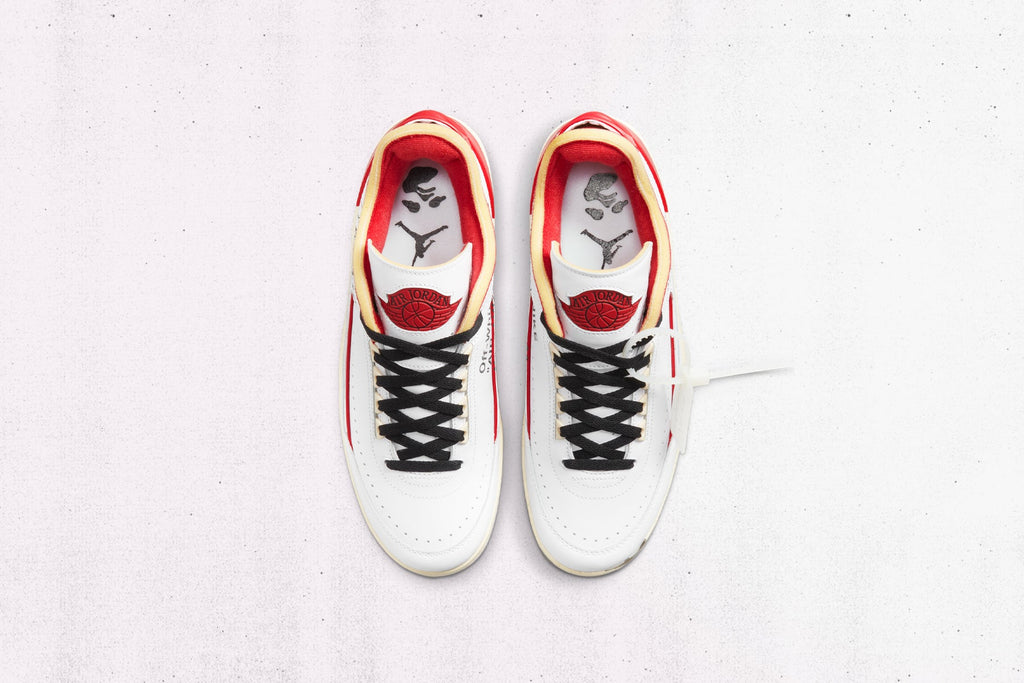 2 Retro Low SP - White/Varsity Red