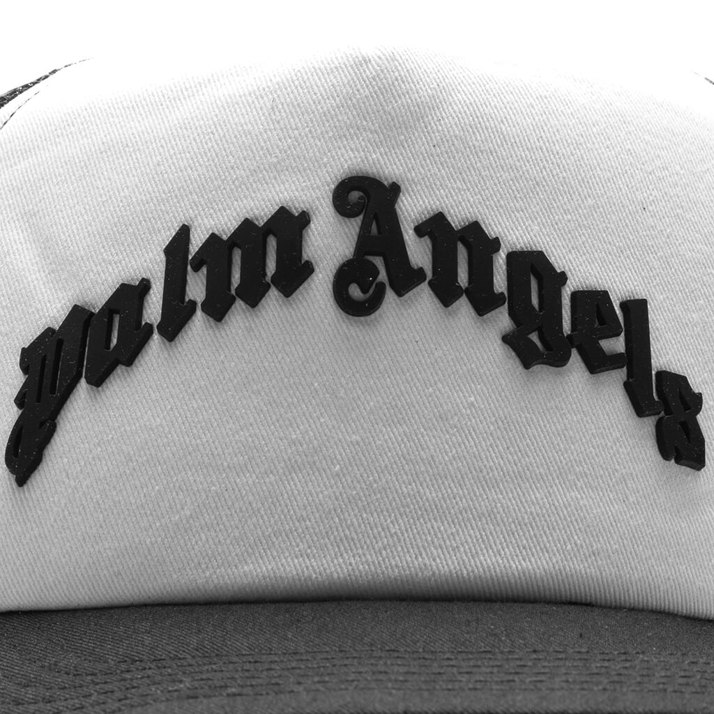 Curved Logo Trucker - Black