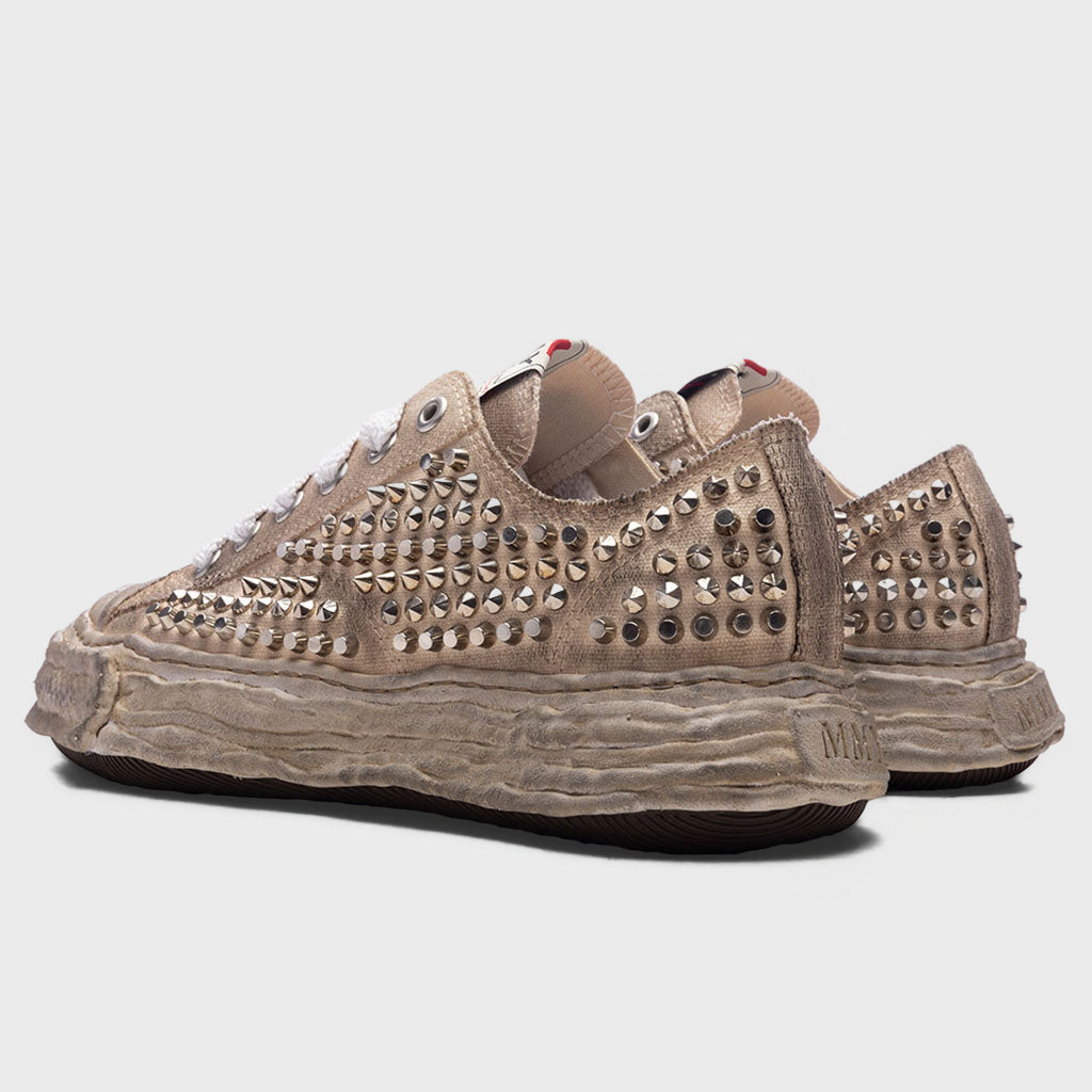Peterson 23 Studded Low OG Sole - White