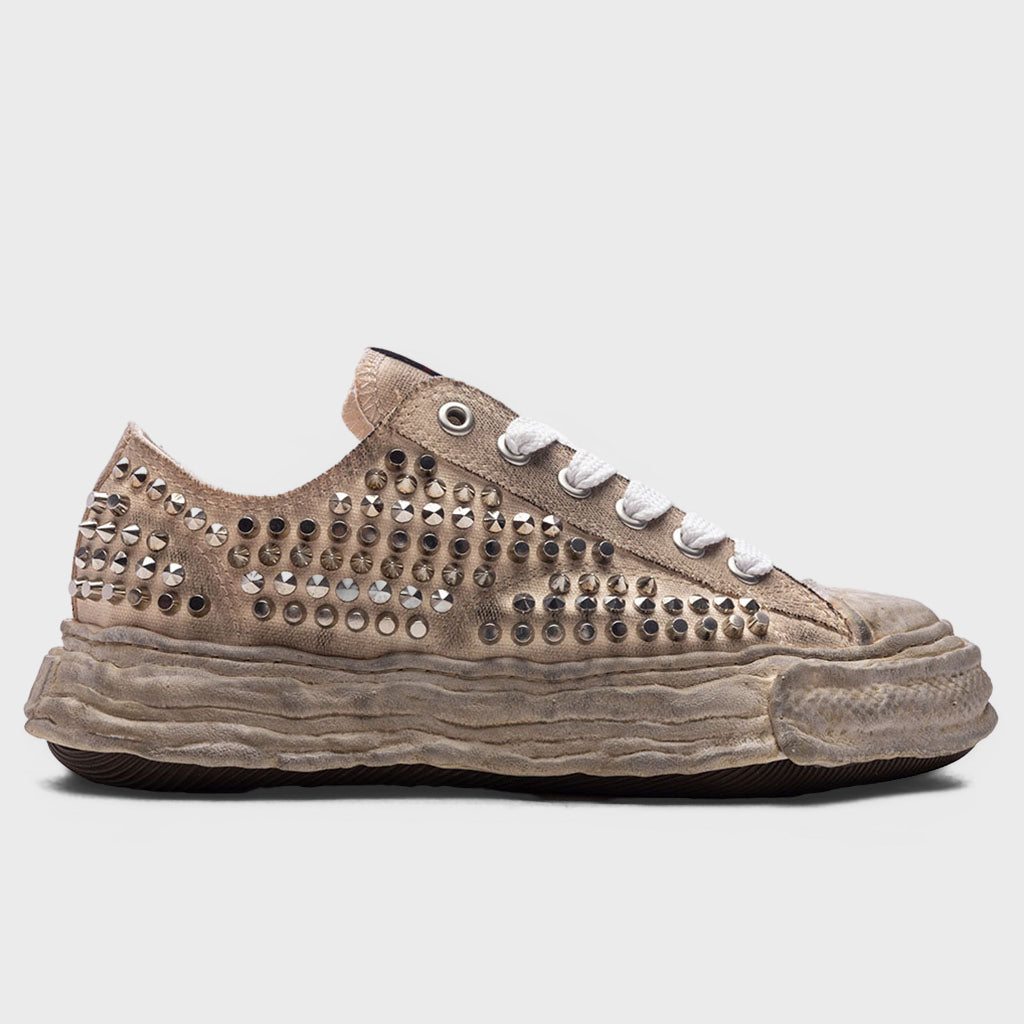 Peterson 23 Studded Low OG Sole - White