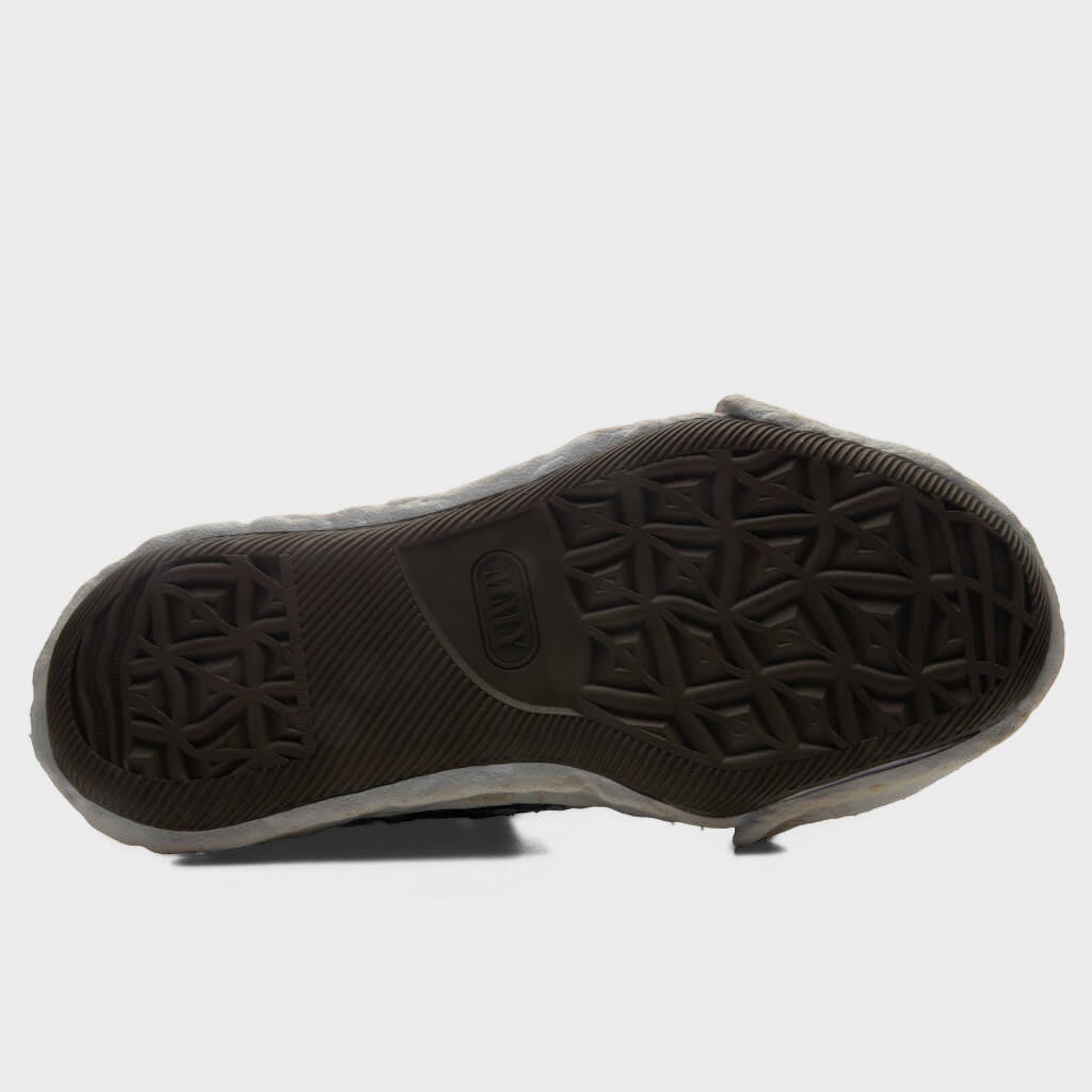 Peterson 23 Low OG Sole Embellished Canvas - Black