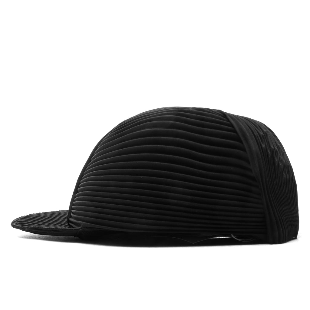 Pleats Cap - Black