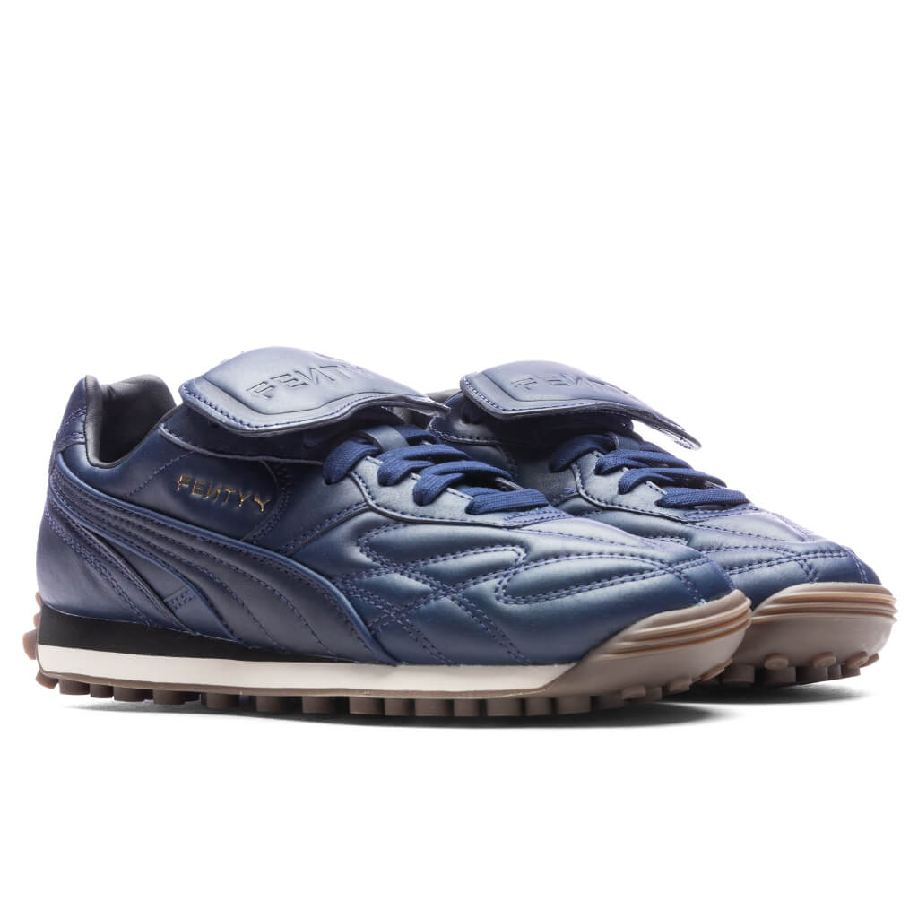 Women's Avanti L - Club Navy