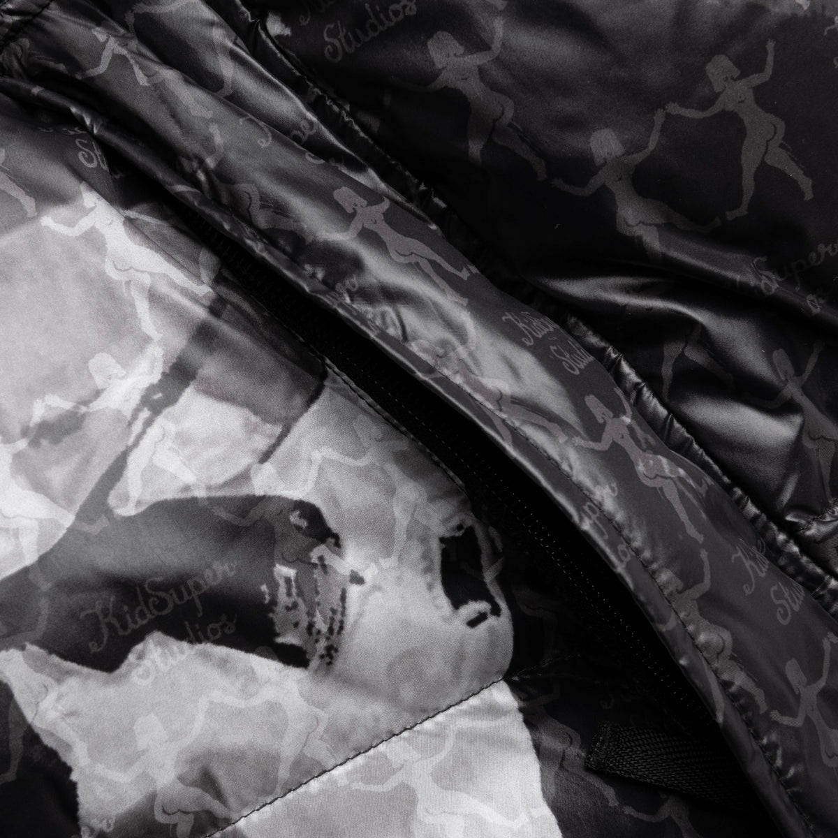 MMQ AOP Puffer Jacket - Black