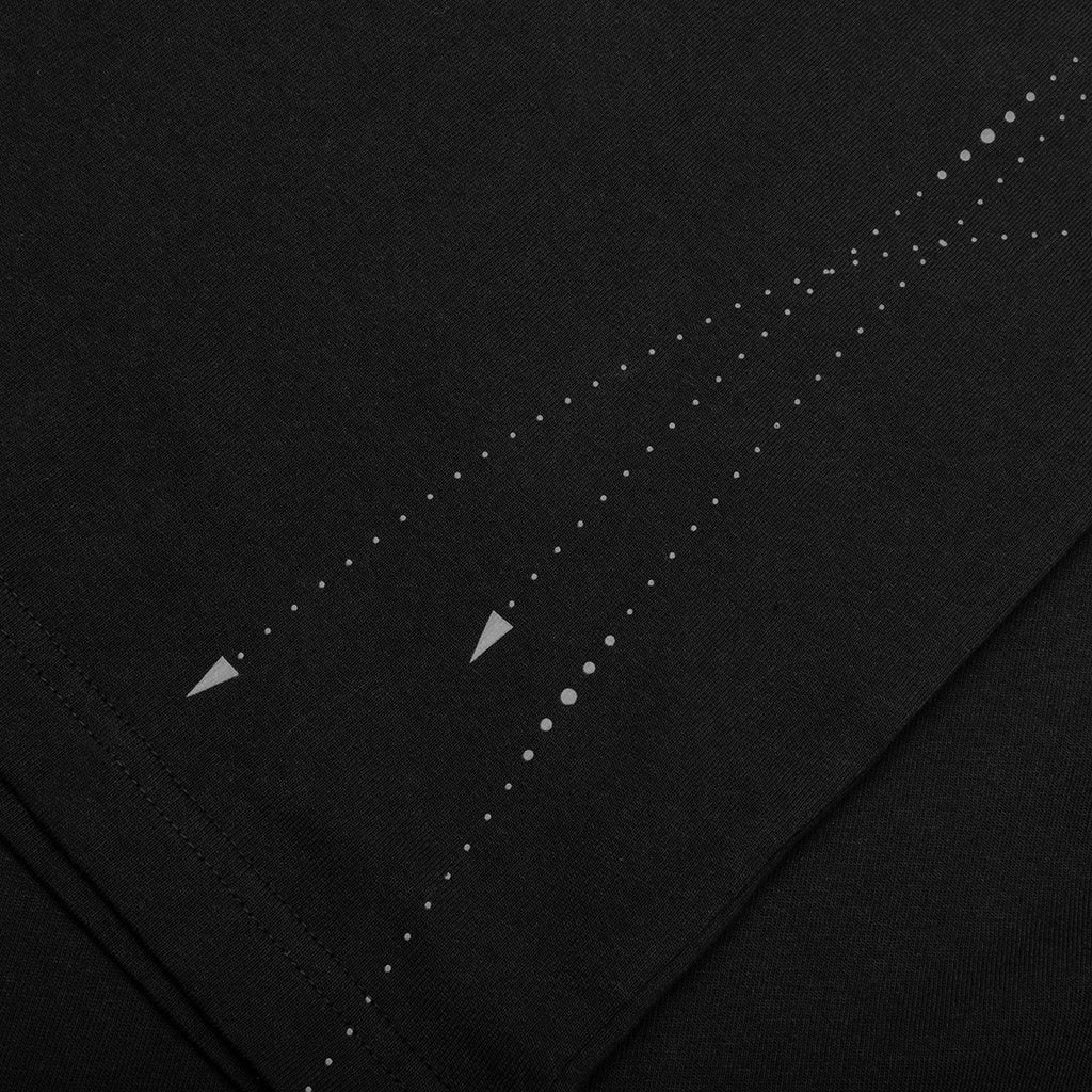 Gear Graphic Tee - Black