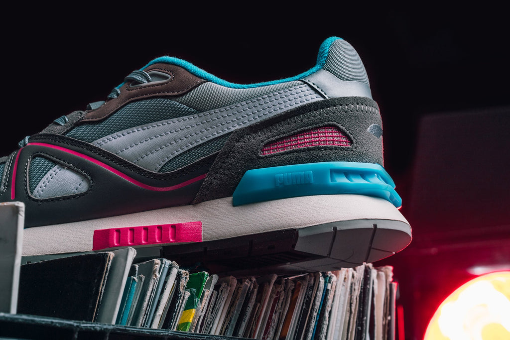 Mirage MOX - Steel Grey/Eggnog