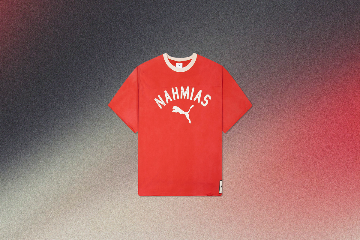 Graphic Tee - Candy Apple