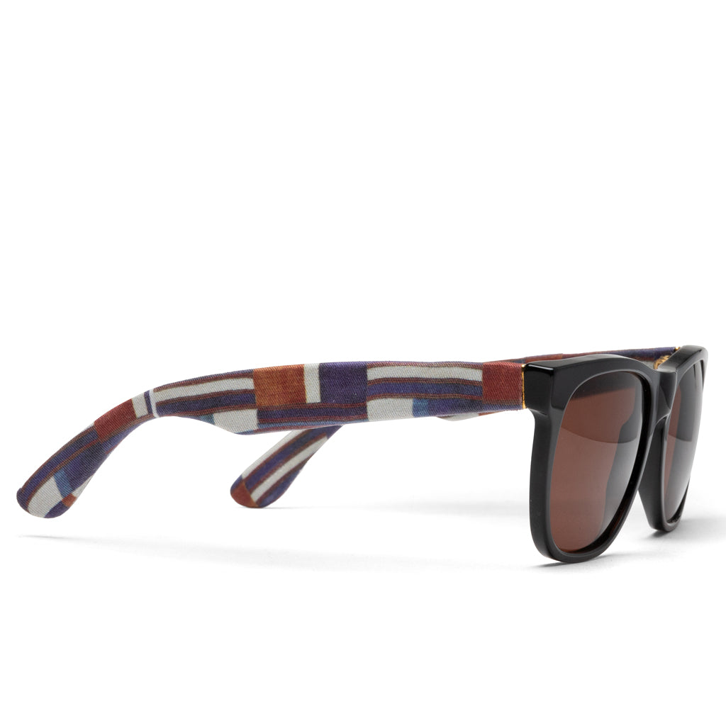 RETROSUPERFUTURE Basic Black/Sierra Leone