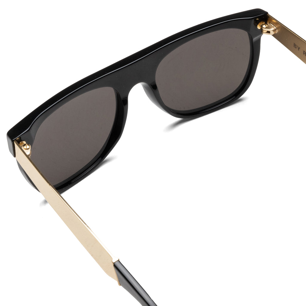 RETROSUPERFUTURE Flat Top Francis Black