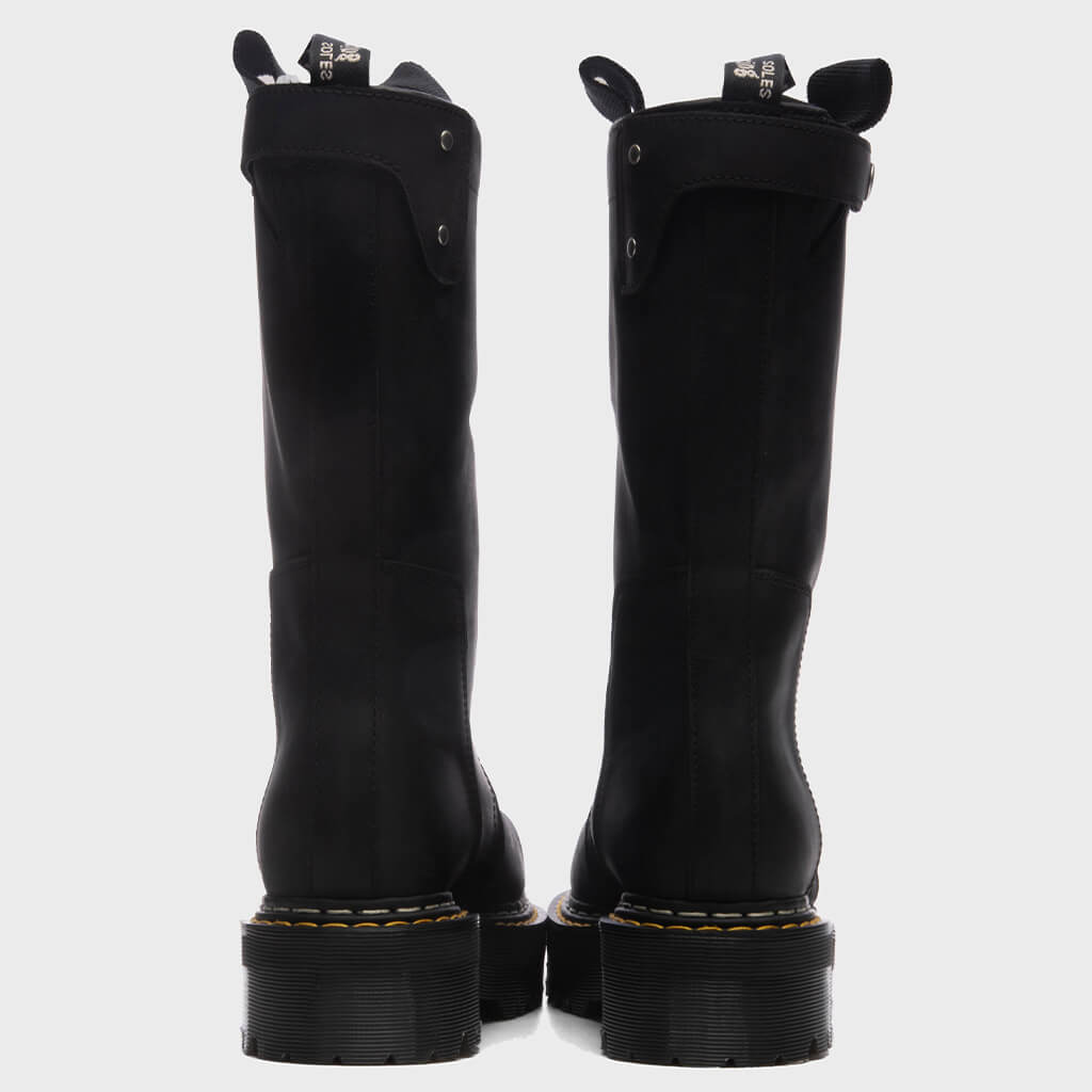 Quad Sole Pull On Boot - Black