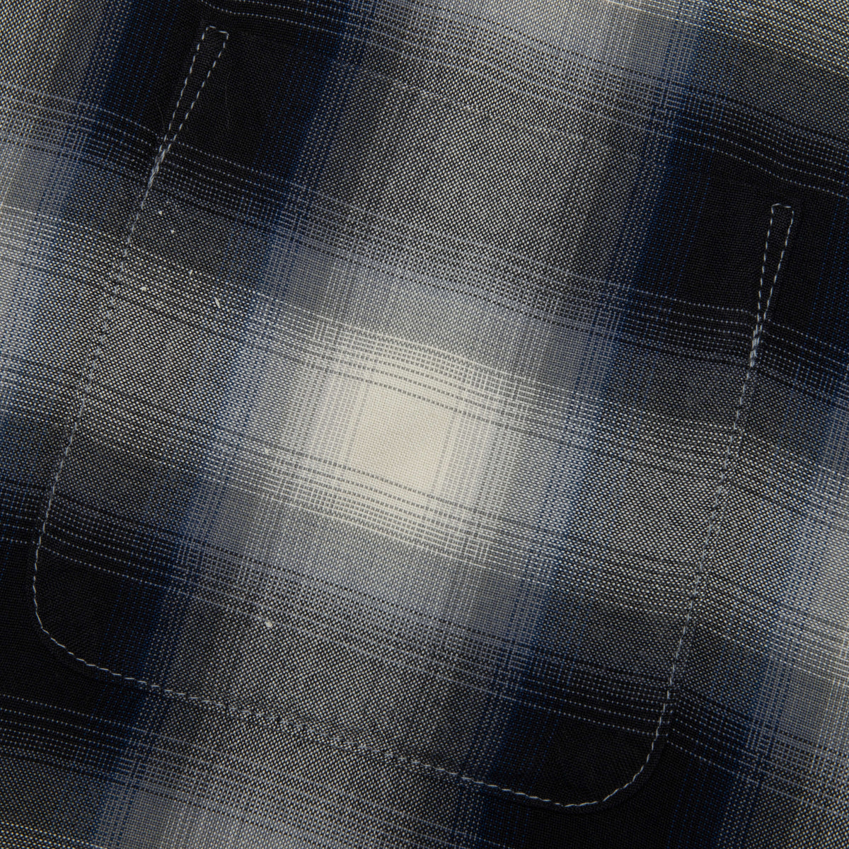 Mx6 Checkered L/S Buttonup Shirt - Navy