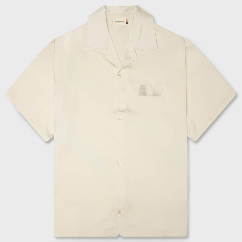 Satin Chest Logo Camp Collar - Sand