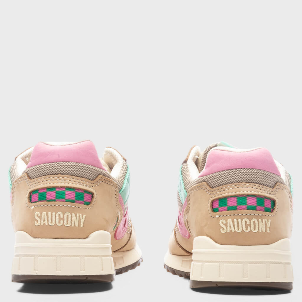 Shadow 5000 "Earth Citizen" - Grey/Pink