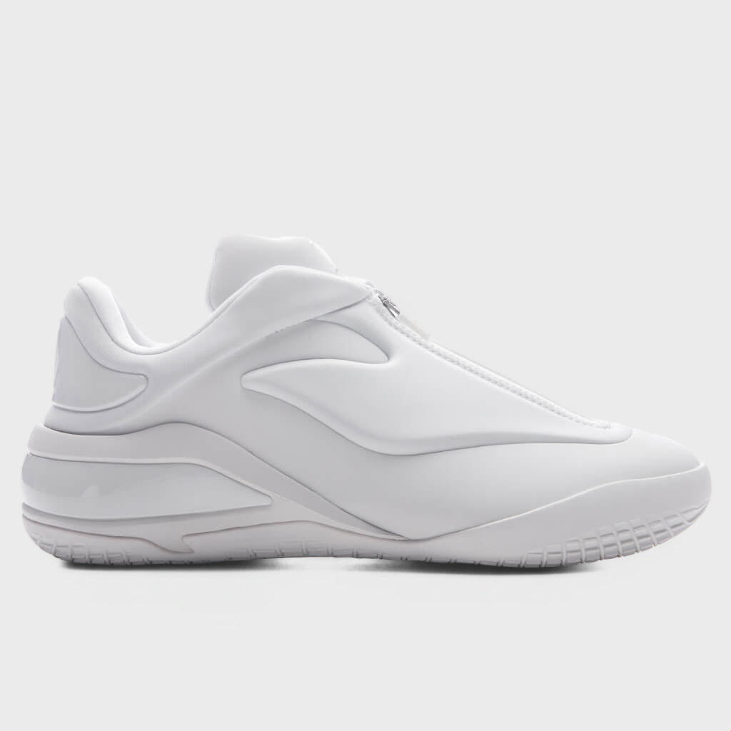 Shai 001 'Clean Slate' - White/White