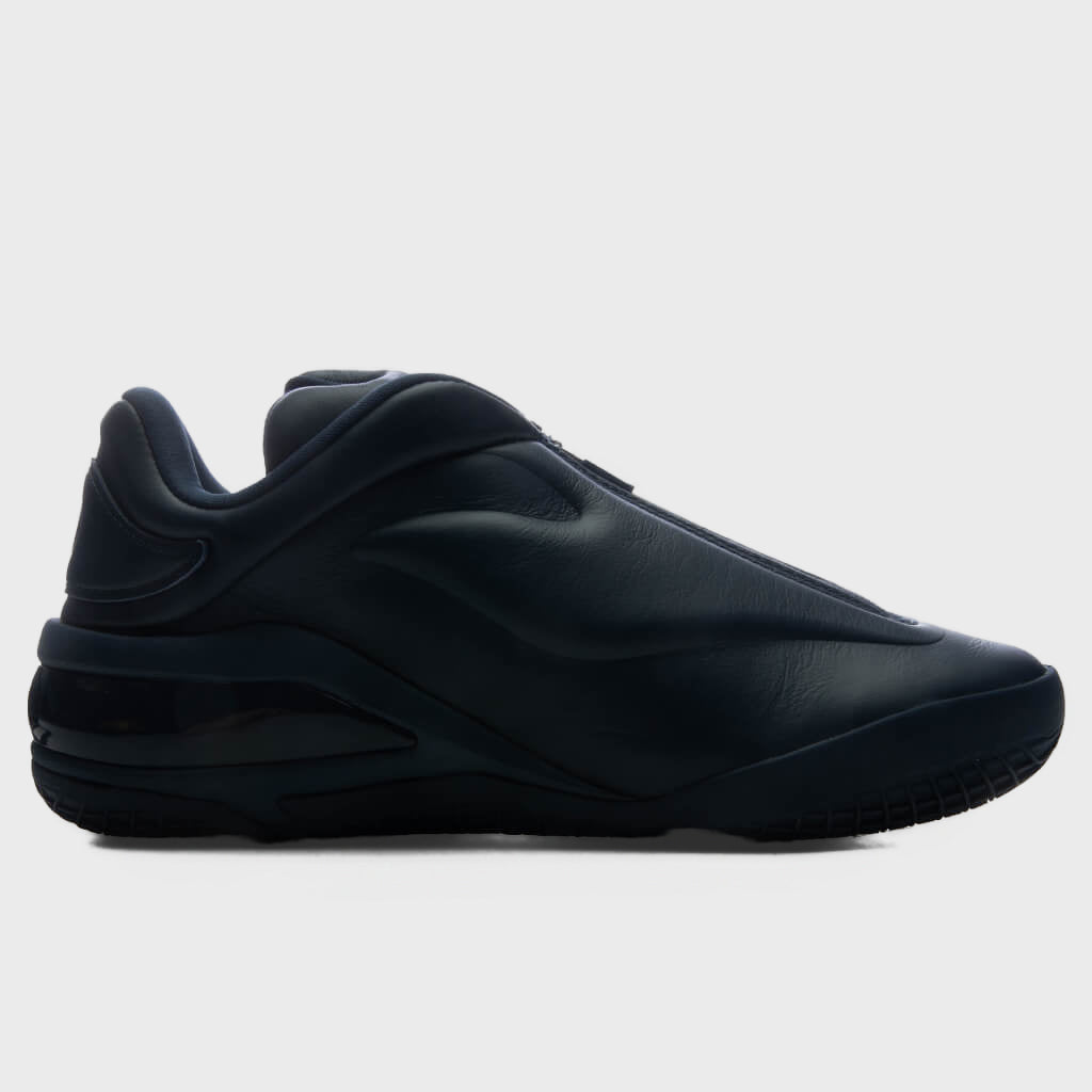 Shai 001 'Ink' - Navy/Into Void/Navy