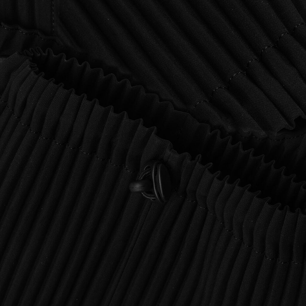 Short Strap Pocket Bag - Black
