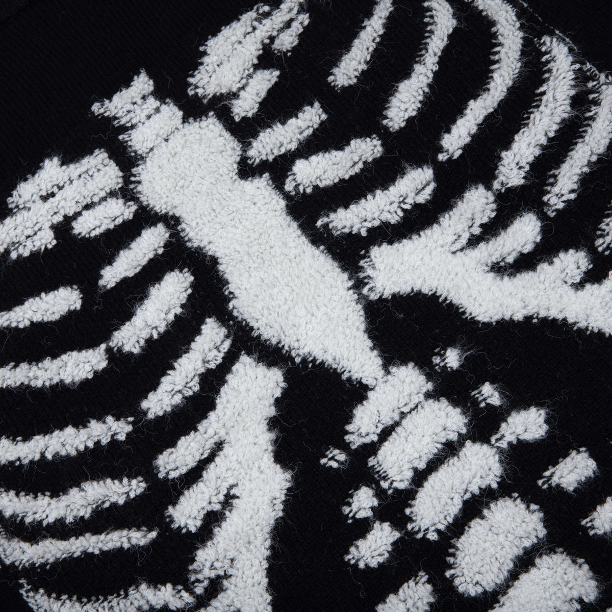 Skelly Knitted Sweater - Black/White