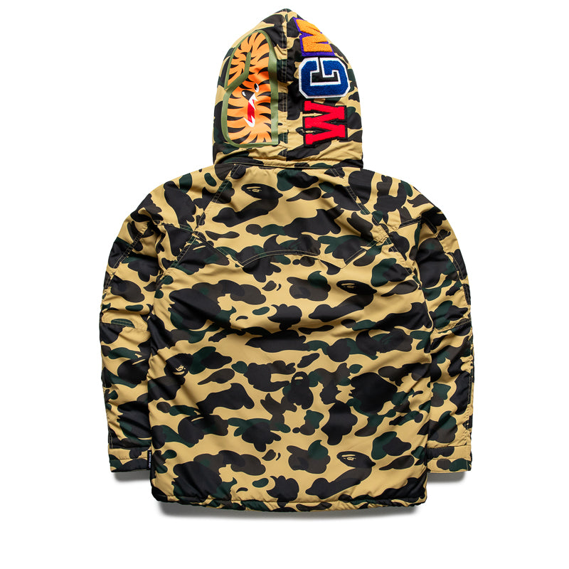 A Bathing Ape 1st Camo Shark Snowboard Jacket - Yellow