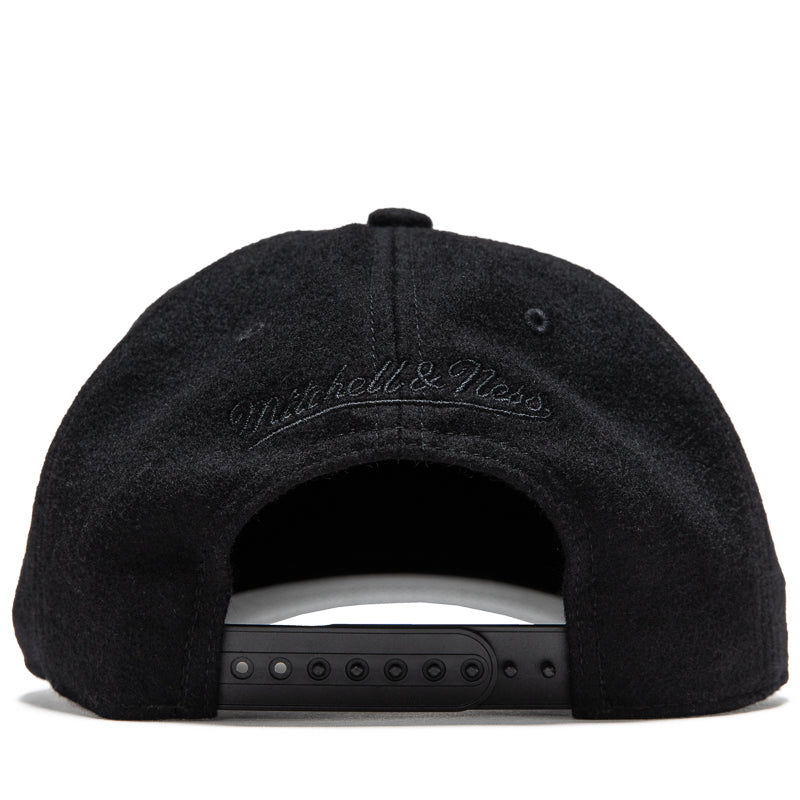 Politics x Mitchell & Ness Pro Pinch Wool Snapback - Black
