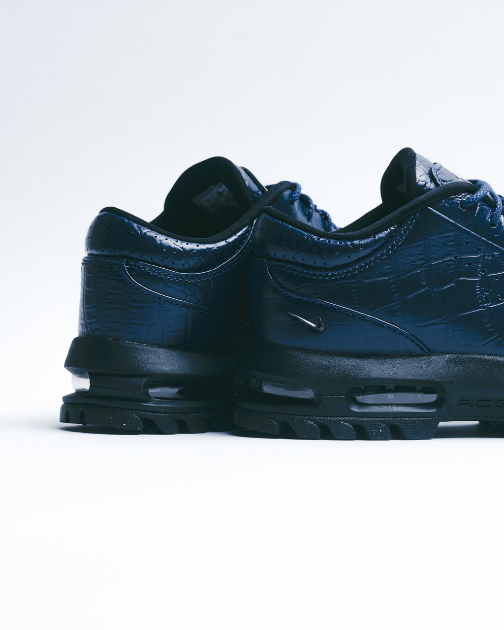 Nike Air Max Goadome Low 'Croc Skin' - Midnight Navy/Black