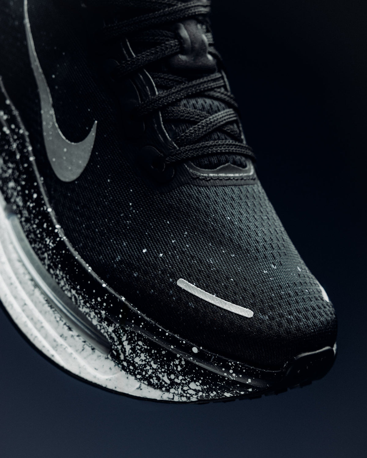 Women's Nike Vomero Premium 'Oreo' - Black/Metallic Silver
