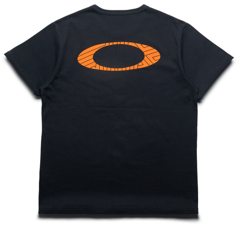Albino & Preto x Oakley Vert Tee - Black